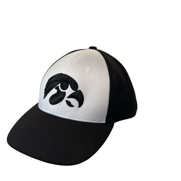 Iowa Hawkeyes university hat embroidered Velcro back strap - Picture 2 of 12
